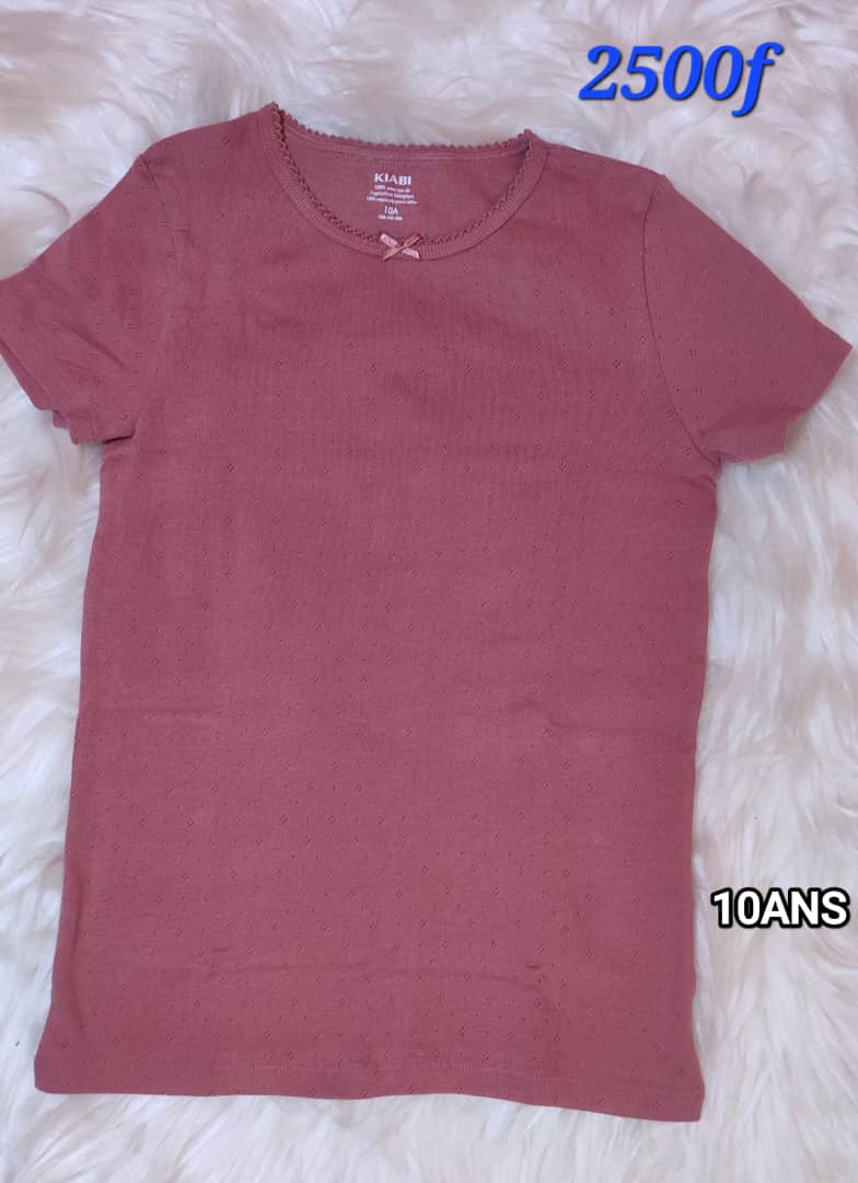 T-shirt Kiabi Confortable et Stylé (10 ans)